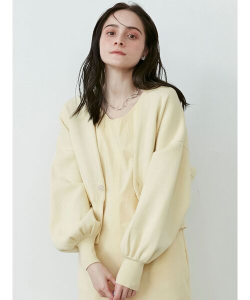 LAGUNAMOON（ラグナムーン）の「ボリュームスリーブショートニットカーディガン（カーディガン/ボレロ・レディース・ホワイト/イエロー/モカ・FREE）」の3枚目の写真