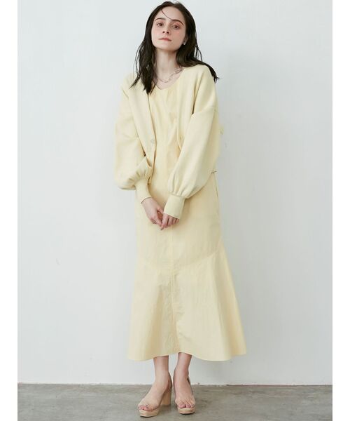 LAGUNAMOON（ラグナムーン）の「ボリュームスリーブショートニットカーディガン（カーディガン/ボレロ・レディース・ホワイト/イエロー/モカ・FREE）」の5枚目の写真