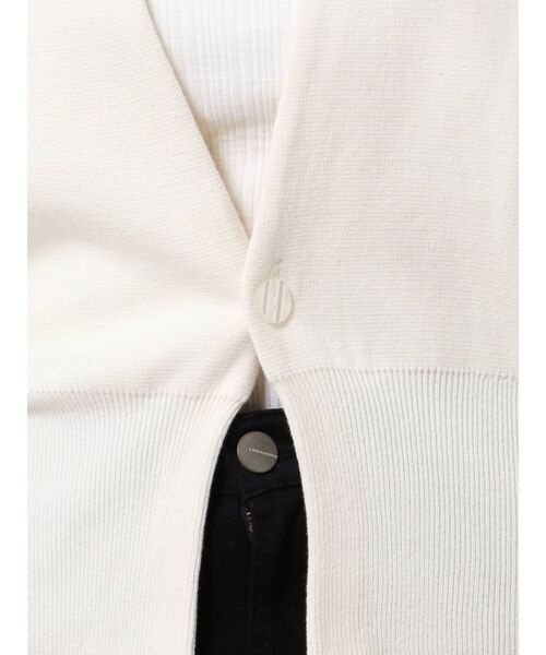 LAGUNAMOON（ラグナムーン）の「ボリュームスリーブショートニットカーディガン（カーディガン/ボレロ・レディース・ホワイト/イエロー/モカ・FREE）」の19枚目の写真