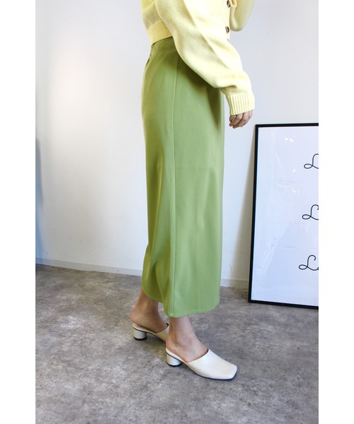 MLI'A(エムリア)の「スリットナロースカート(スカート・レディース・アイボリー/ブラック/ライトグリーン/イエロー系5/オレンジ・FREE)」の17枚目の写真