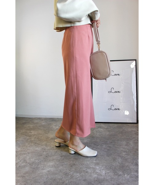 MLI'A(エムリア)の「スリットナロースカート(スカート・レディース・アイボリー/ブラック/ライトグリーン/イエロー系5/オレンジ・FREE)」の8枚目の写真