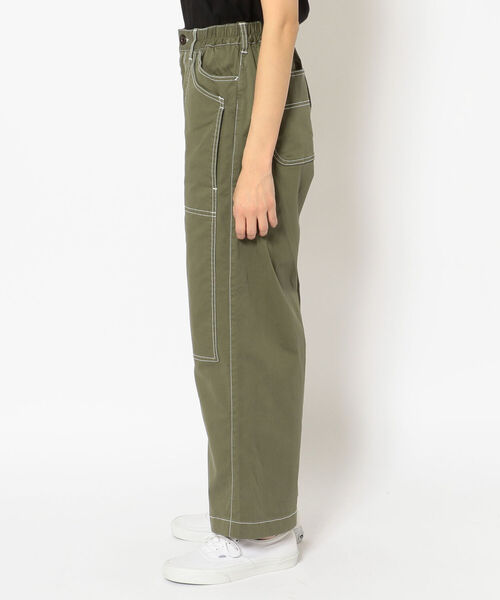 AVIREX(アヴィレックス)の「【Women's】SH ウェスト ギャザーズ カラー スティッチ パンツ /WAIST GATHERS COLOR STITCH PANTS / アヴィレックス / AVIREX(その他パンツ・レディース・ホワイト/オリーブ・LARGE/MEDIUM/SMALL)」の3枚目の写真