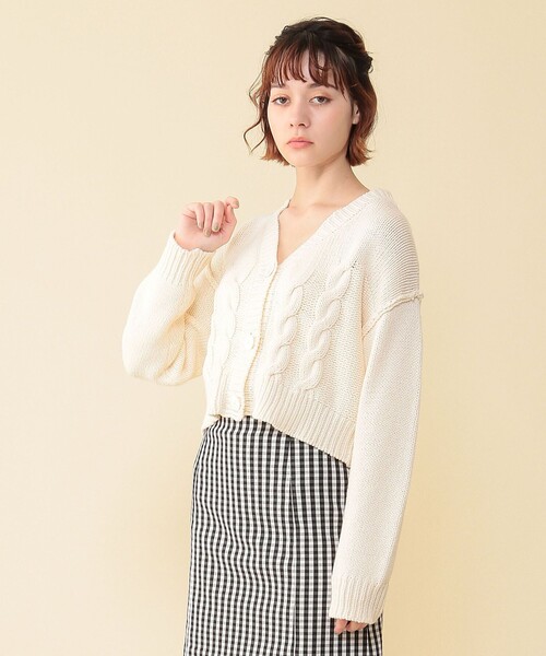 DEICY(デイシー)の「コットンケーブルショートカーディガン(カーディガン/ボレロ・レディース・ライトグリーン/オフホワイト/ラベンダー・FREE)」の15枚目の写真