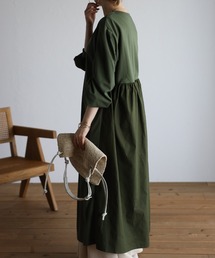 【Fizz/フィズ】　カットジョーゼット後ろ切替えAラインワンピース