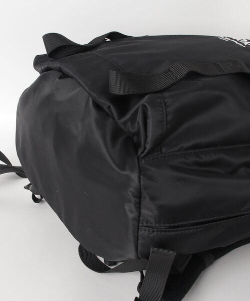 GERRY(ジェリー)の「【GERRY】ワンデイバックパックR1431 YMY(バックパック/リュック・メンズ・ブラック/ベージュ/グレー・FREE)」の5枚目の写真