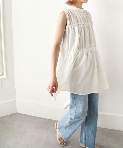 Chillfar（チルファー）の「ノースリーブティアードチュニックブラウス（チュニック・レディース・ブラック/ベージュ/オフホワイト/ピンク・MEDIUM/LARGE）」の8枚目の写真