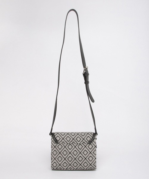 PAGEBOY(ページボーイ)の「エスニックミニショルダー(ショルダーバッグ・レディース・ブラック・FREE)」の5枚目の写真
