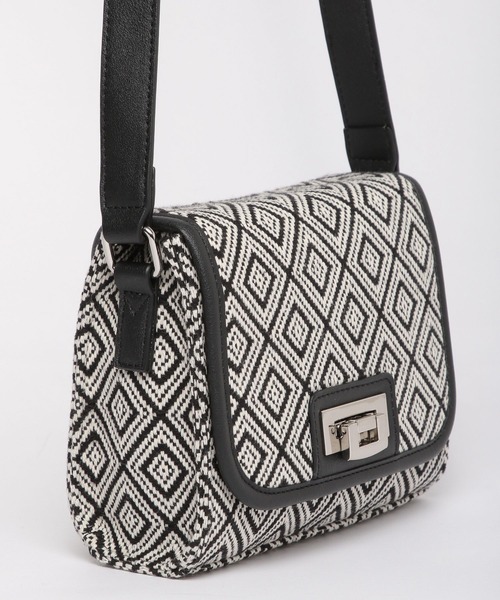 PAGEBOY(ページボーイ)の「エスニックミニショルダー(ショルダーバッグ・レディース・ブラック・FREE)」の2枚目の写真