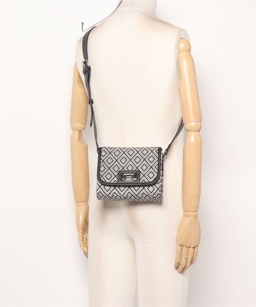 PAGEBOY(ページボーイ)の「エスニックミニショルダー(ショルダーバッグ・レディース・ブラック・FREE)」の18枚目の写真