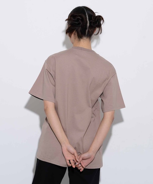 X-girl（エックスガール）の「COLLEGE LOGO S/S TEE/カレッジロゴ　Tシャツ（Tシャツ/カットソー・レディース・ホワイト/ブラック/ブラウン・S/M/L/XL）」の6枚目の写真