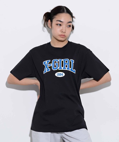 X-girl（エックスガール）の「COLLEGE LOGO S/S TEE/カレッジロゴ　Tシャツ（Tシャツ/カットソー・レディース・ホワイト/ブラック/ブラウン・S/M/L/XL）」の7枚目の写真