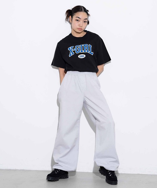 X-girl（エックスガール）の「COLLEGE LOGO S/S TEE/カレッジロゴ　Tシャツ（Tシャツ/カットソー・レディース・ホワイト/ブラック/ブラウン・S/M/L/XL）」の8枚目の写真