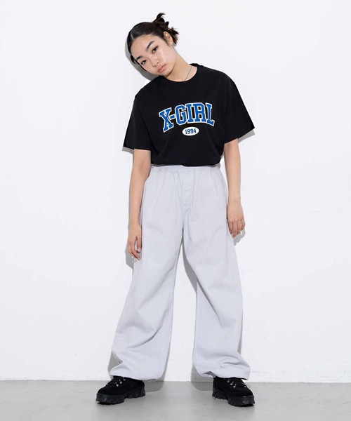 X-girl（エックスガール）の「COLLEGE LOGO S/S TEE/カレッジロゴ　Tシャツ（Tシャツ/カットソー・レディース・ホワイト/ブラック/ブラウン・S/M/L/XL）」の17枚目の写真