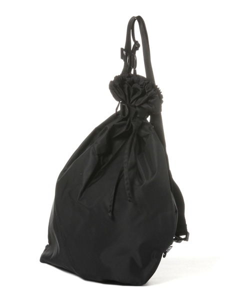 ALAND（エーランド）の「【UNISEX】PIECE MAKER／NYLON SLING BAG　2285723（ボディバッグ/ウエストポーチ・レディース・ブラック・FREE）」の5枚目の写真
