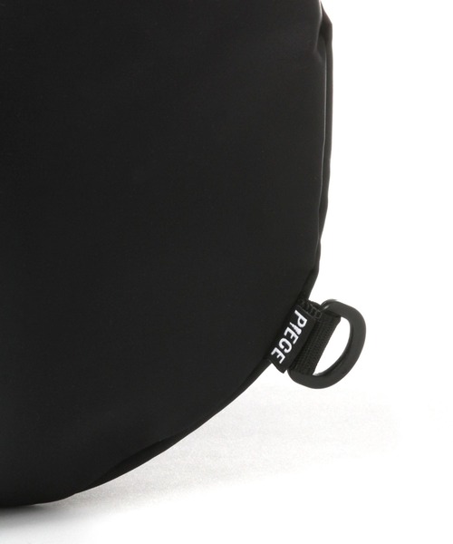 ALAND（エーランド）の「【UNISEX】PIECE MAKER／NYLON SLING BAG　2285723（ボディバッグ/ウエストポーチ・レディース・ブラック・FREE）」の11枚目の写真