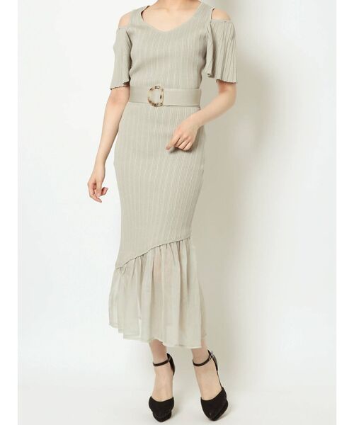 RESEXXY(リゼクシー)の「2wayショルダーマーメイドニットワンピース(ワンピース・レディース・ブラック/ブラウン/アイボリー/ミント・FREE)」の17枚目の写真