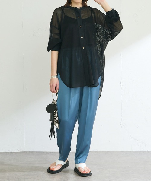 COLLAGE GALLARDAGALANTE(コラージュガリャルダガランテ)の「抜け感を演出するメッシュオーバーシャツ(シャツ/ブラウス・レディース・アイボリー/ブラック・FREE)」の14枚目の写真