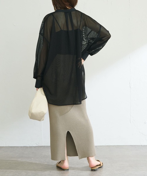 COLLAGE GALLARDAGALANTE(コラージュガリャルダガランテ)の「抜け感を演出するメッシュオーバーシャツ(シャツ/ブラウス・レディース・アイボリー/ブラック・FREE)」の13枚目の写真