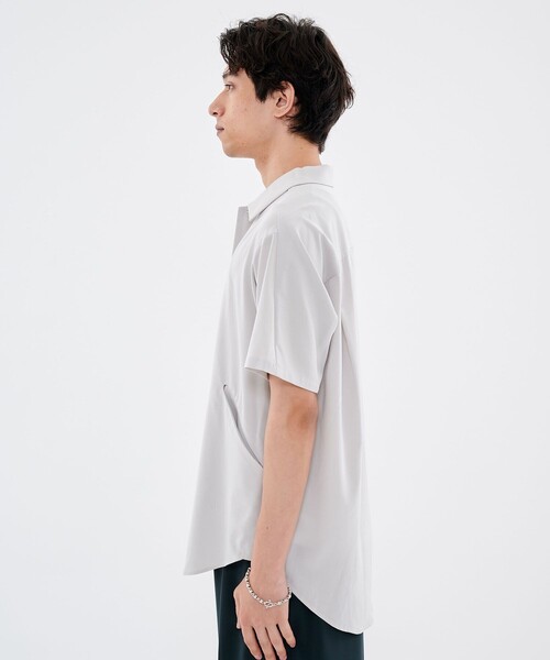 CITY TOKYO（シティトウキョウ）の「スラッシュポケットショートスリーブシャツ（シャツ/ブラウス・メンズ・ブラック/ブルー/グレイッシュベージュ・1/2）」の16枚目の写真