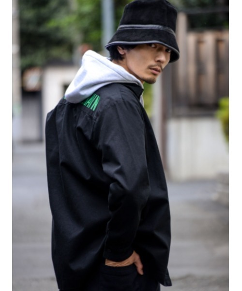 HAN KJOBENHAVN(ハンコペンハーゲン)の「HAN KJOBENHAVN SHIRT M-120040(シャツ/ブラウス・メンズ・ブラック・MEDIUM)」の5枚目の写真