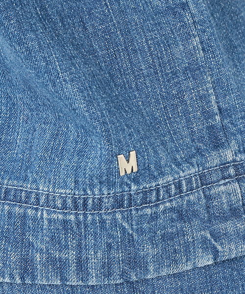 Ray BEAMS（レイビームス）の「●MUVEIL×Ray BEAMS  / 別注 デニム トップス（その他トップス・レディース・ブルー・ONE SIZE）」の6枚目の写真