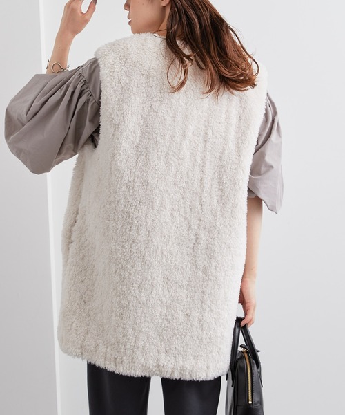 PUAL CE CIN（ピュアルセシン）の「カールファーベスト（ベスト・レディース・アイボリー/ブラック/モカ・FREE）」の12枚目の写真