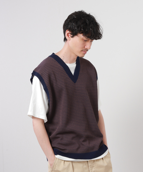 JOURNAL STANDARD(ジャーナルスタンダード)の「ジャガード チドリニット ベスト(ベスト・メンズ・ブラック/ネイビー/ライトグリーン・MEDIUM/LARGE)」の3枚目の写真