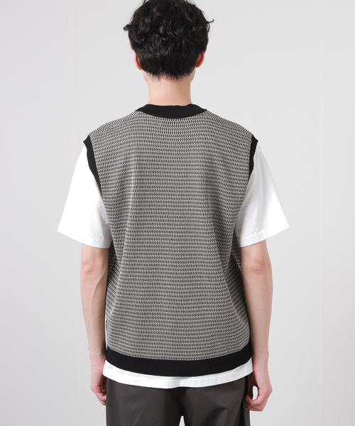 JOURNAL STANDARD(ジャーナルスタンダード)の「ジャガード チドリニット ベスト(ベスト・メンズ・ブラック/ネイビー/ライトグリーン・MEDIUM/LARGE)」の13枚目の写真