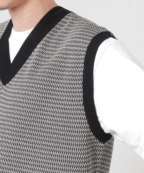 JOURNAL STANDARD(ジャーナルスタンダード)の「ジャガード チドリニット ベスト(ベスト・メンズ・ブラック/ネイビー/ライトグリーン・MEDIUM/LARGE)」の15枚目の写真