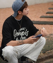 ペイント風ロゴオーバーサイズTシャツ
