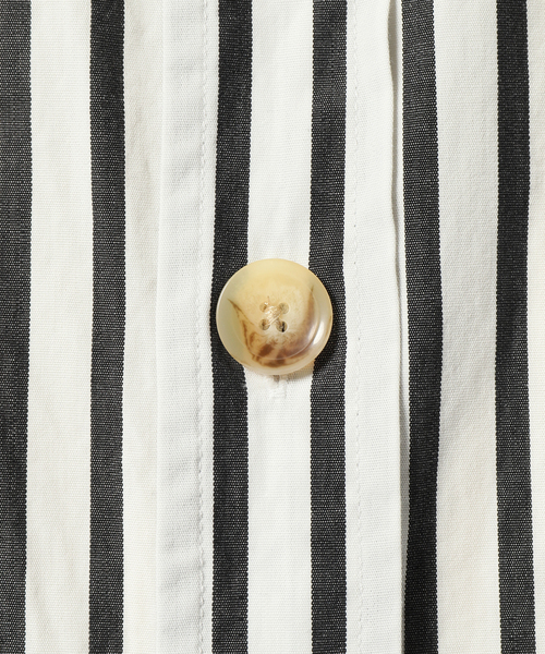 B.C STOCK（ベーセーストック）の「ワッシャーダブルフラップスタンドシャツ（シャツ/ブラウス・メンズ・ホワイト・MEDIUM/LARGE）」の5枚目の写真