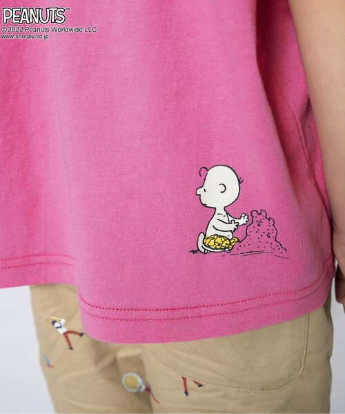 PEANUTS（ピーナッツ）の「PEANUTS 6柄Tシャツ（Tシャツ/カットソー・キッズ・チャコール/ピンク/パープル/エメラルド/オフホワイト/イエロー・120/100/80/110/130/90）」の15枚目の写真