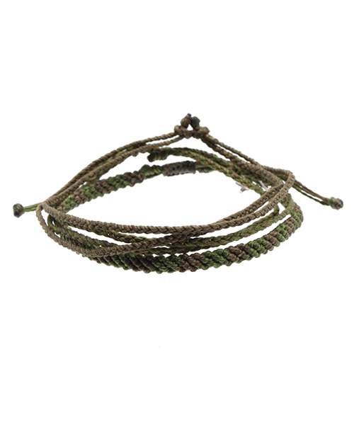 wakami(ワカミ)の「WAKAMI × BEAMS / 2015別注アンクレット 3セット(アンクレット・メンズ・ホワイト/ブラック/ピンク/イエロー/オリーブ/ブルー/ネイビー/その他1・ONE SIZE)」の3枚目の写真