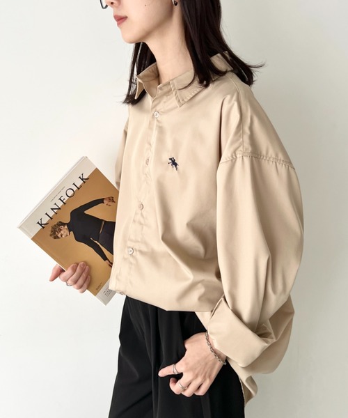 POLOCHAMPS(ポロチャンプス)の「【POLOCHAMPS/ポロチャンプス】 別注 ビッグシルエット ワンポイント刺繍 オーバーサイズ 長袖シャツ(シャツ/ブラウス・レディース・ブラック/ホワイト/ネイビー/ベージュ・M/L)」の10枚目の写真