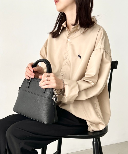 POLOCHAMPS(ポロチャンプス)の「【POLOCHAMPS/ポロチャンプス】 別注 ビッグシルエット ワンポイント刺繍 オーバーサイズ 長袖シャツ(シャツ/ブラウス・レディース・ブラック/ホワイト/ネイビー/ベージュ・M/L)」の11枚目の写真