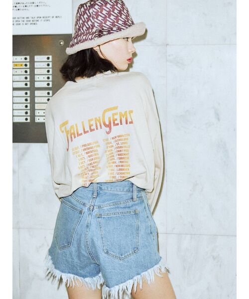 jouetie(ジュエティ)の「フリンジデニムショートパンツ(デニムパンツ・レディース・ライトブルー/ブラック・SMALL/LARGE/MEDIUM)」の8枚目の写真