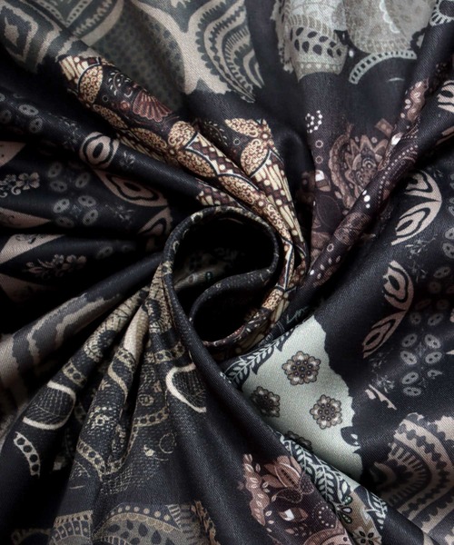 SITRY(シトリー)の「Oversize Drop shoulder print shirt/オーバーサイズ ドロップショルダー プリントシャツ(シャツ/ブラウス・メンズ・ホワイト/ブラック/ベージュ/ブラウン・LL/M/L)」の9枚目の写真