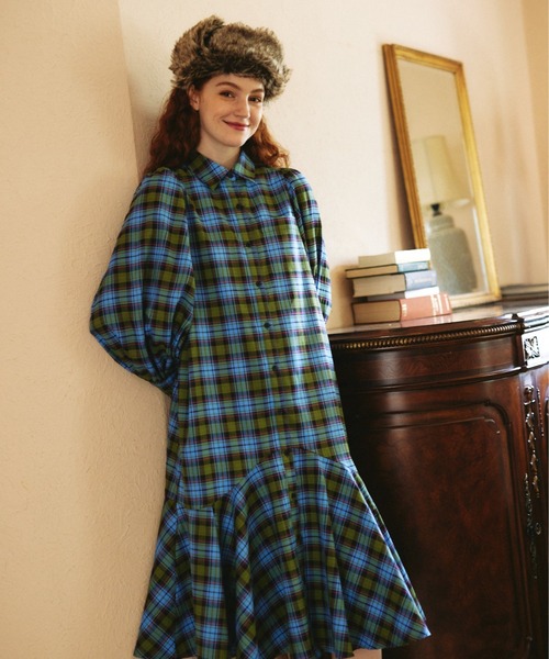 idem（イデム）の「volume sleeve check onepiece/ボリューム袖チェックシャツワンピース（ワンピース・レディース・カーキ/キャメル・SMALL/FREE）」の6枚目の写真