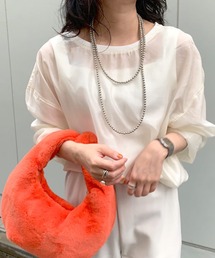 バックVシアープルオーバー