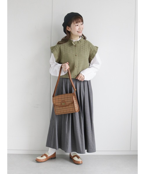 ehka sopo（エヘカソポ）の「スタンドフリルブラウス（シャツ/ブラウス・レディース・キナリ/ブラック/オフホワイト/グレー・ﾌﾘ-）」の17枚目の写真