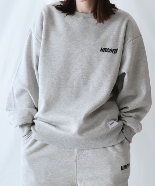 UNCORD（アンコード）の「【UNCORD】 CHEST ONE POINT LOGO SWEAT/ブランドロゴ　ワンポイント スウェットトレーナー（スウェット・メンズ・オートミール/グリーン/ブラック/ブルー/グレー・MEDIUM/LARGE/X-LARGE）」の12枚目の写真