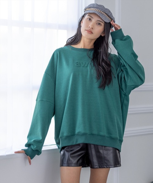 clear(クリア)の「オーバーサイズエンボスロゴスウェットトップス(スウェット・レディース・ブラック/グリーン/アイボリー・F)」の3枚目の写真