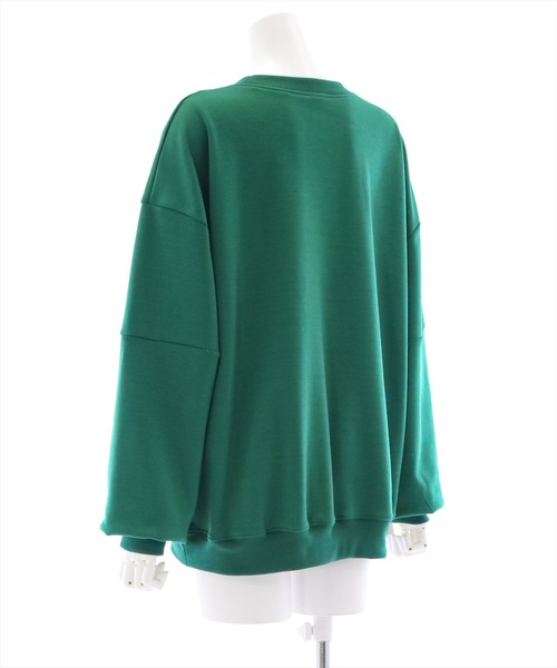 clear(クリア)の「オーバーサイズエンボスロゴスウェットトップス(スウェット・レディース・ブラック/グリーン/アイボリー・F)」の4枚目の写真