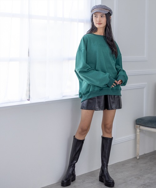 clear(クリア)の「オーバーサイズエンボスロゴスウェットトップス(スウェット・レディース・ブラック/グリーン/アイボリー・F)」の13枚目の写真