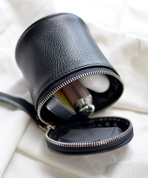 F&D : Soft leather boxpouch（ポーチ）｜Fun & Daily（ファン
