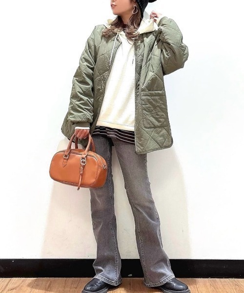 SOMETHING（サムシング）の「【SOMETHING】ＬＩＳＡ フレアパンツ（デニムパンツ・レディース・グレー・25inch/26inch/27inch/28inch/29inch/30inch）」の14枚目の写真