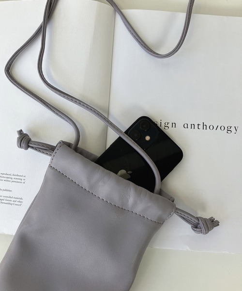 AS KNOW AS plus(アズノゥアズプラス)の「ドロスト ミニポシェット【ZOZOTOWN限定アイテム】(ショルダーバッグ・レディース・ブラック/アイボリー/ピンク/ブルー/グリーン/パープル・FREE)」の5枚目の写真