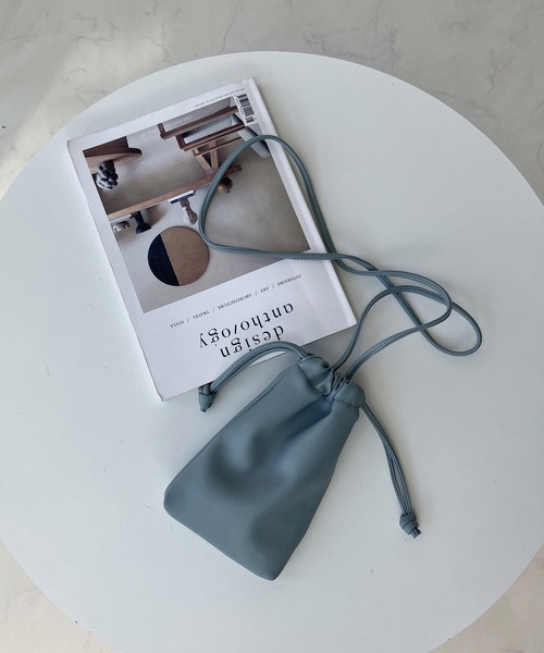 AS KNOW AS plus(アズノゥアズプラス)の「ドロスト ミニポシェット【ZOZOTOWN限定アイテム】(ショルダーバッグ・レディース・ブラック/アイボリー/ピンク/ブルー/グリーン/パープル・FREE)」の4枚目の写真