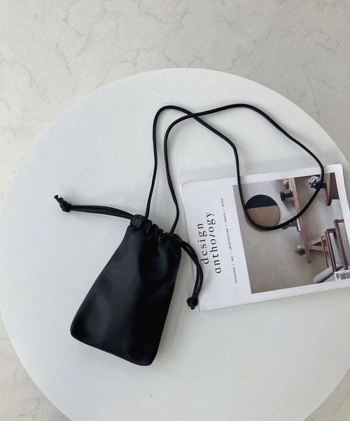 AS KNOW AS plus(アズノゥアズプラス)の「ドロスト ミニポシェット【ZOZOTOWN限定アイテム】(ショルダーバッグ・レディース・ブラック/アイボリー/ピンク/ブルー/グリーン/パープル・FREE)」の3枚目の写真