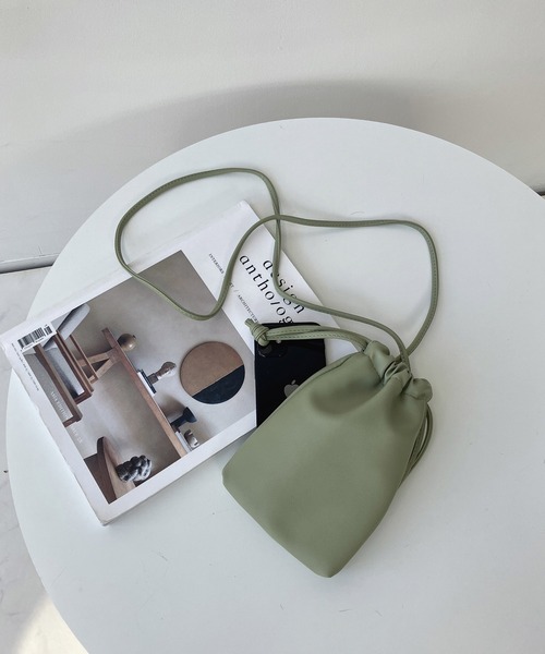 AS KNOW AS plus(アズノゥアズプラス)の「ドロスト ミニポシェット【ZOZOTOWN限定アイテム】(ショルダーバッグ・レディース・ブラック/アイボリー/ピンク/ブルー/グリーン/パープル・FREE)」の18枚目の写真